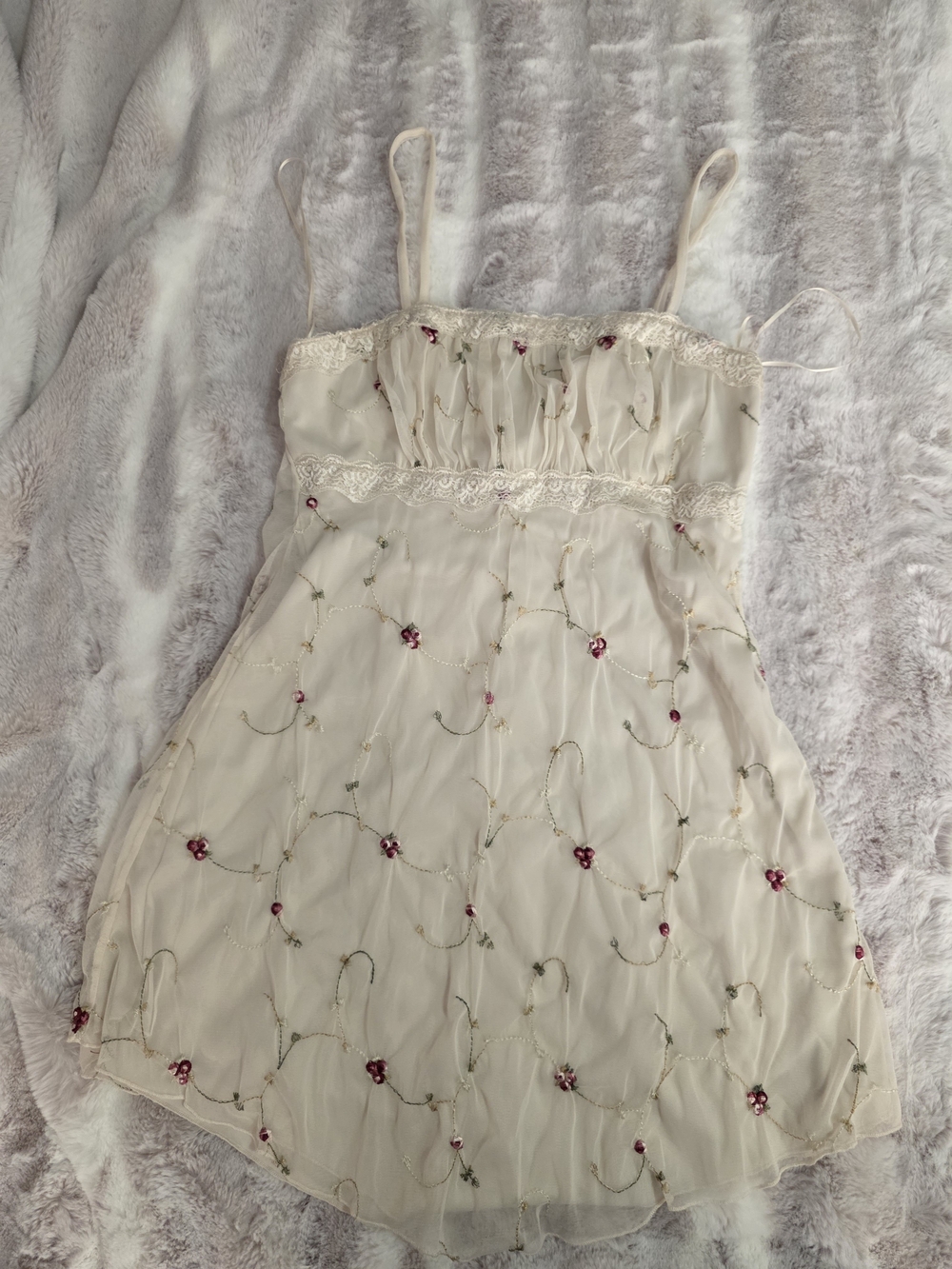 Jessica Simpson Cream Mini Dress with Pink Floral Embroidery